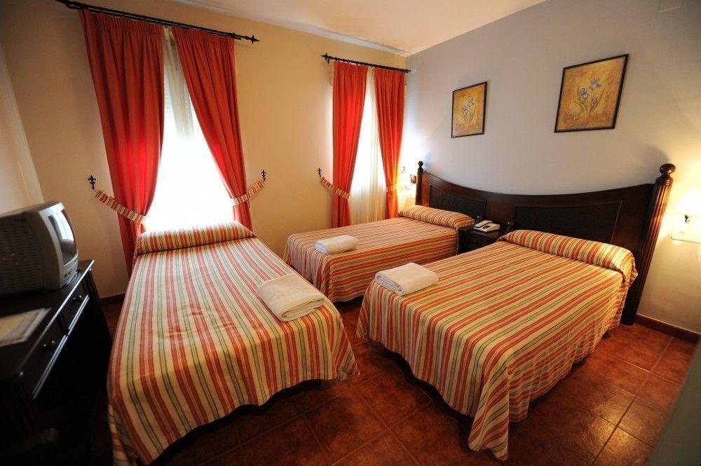 Hotel Montearoma Valverde del Camino Εξωτερικό φωτογραφία